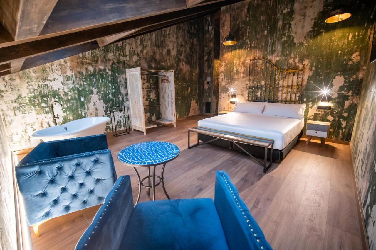 Hotel Somnifabrik Valderrobres Eksteriør billede