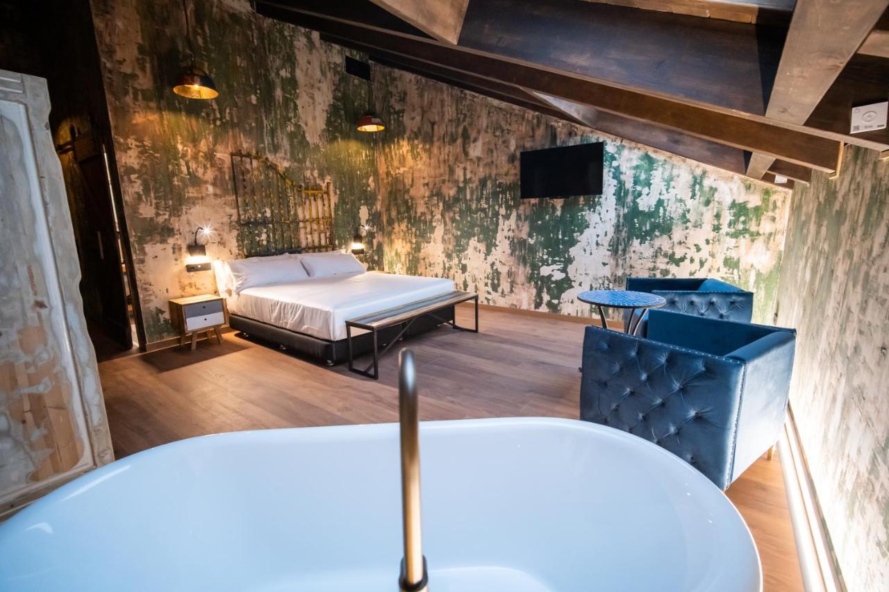 Hotel Somnifabrik Valderrobres Eksteriør billede