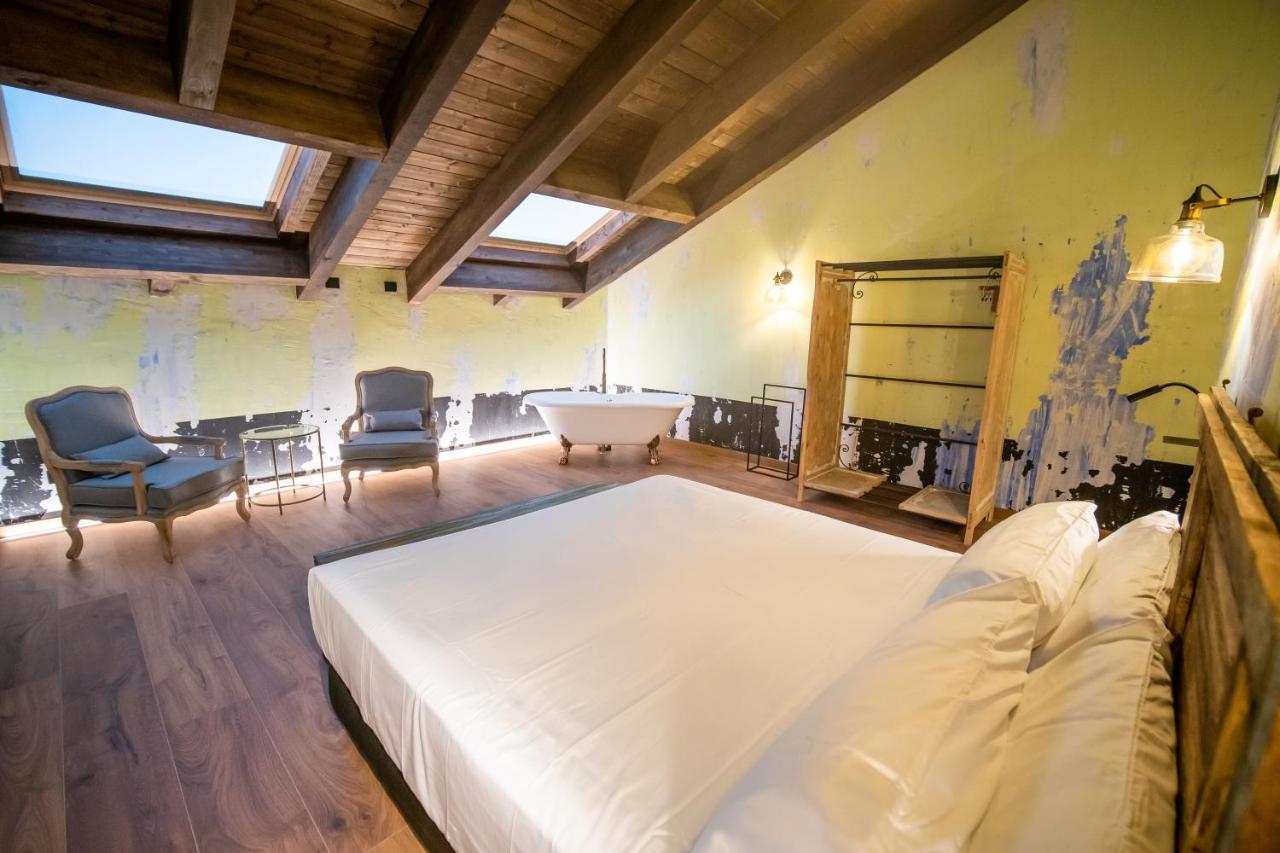Hotel Somnifabrik Valderrobres Eksteriør billede